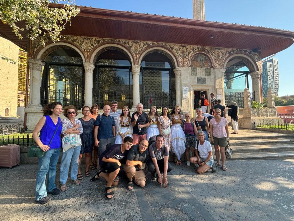 Tirana of God and Guest